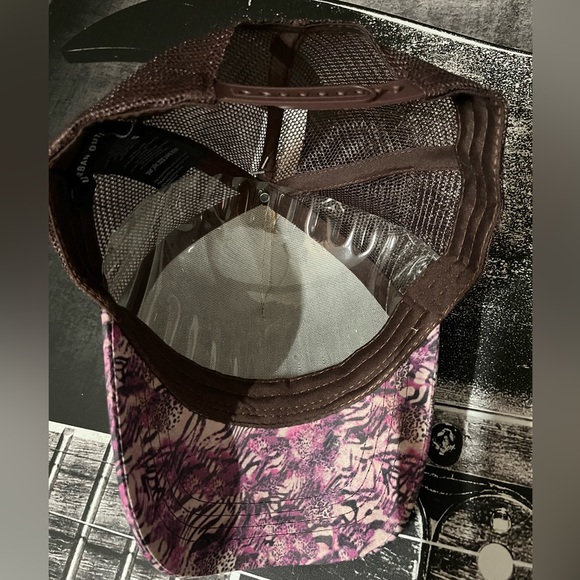 NWT Trucker Hat - Picture 5 of 5